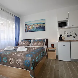 Apartamento Borna & Roko Free Parking, Zadar